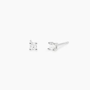 Pendientes con diamantes cultivados en laboratorio de 0,01 quilates